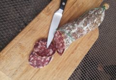 Gîte  - Nos produits - saucisson de boeuf